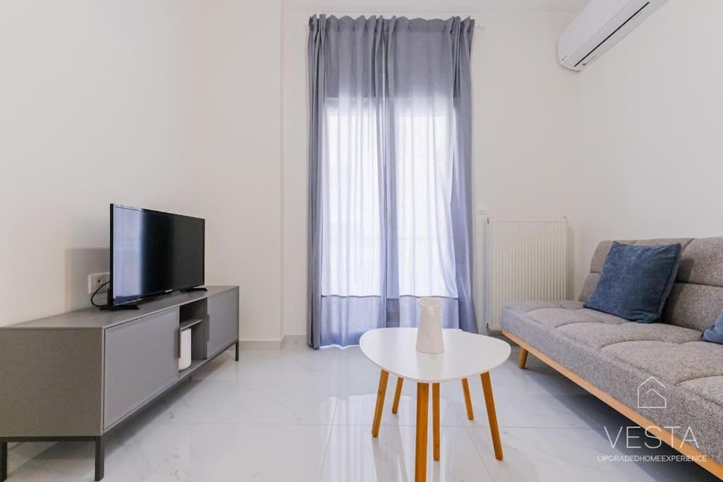 Theofilos Urban Apartment, Close To City Center เทสซาโลนิกิ ภายนอก รูปภาพ