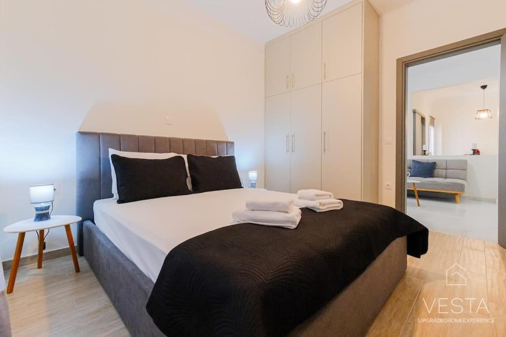 Theofilos Urban Apartment, Close To City Center เทสซาโลนิกิ ภายนอก รูปภาพ