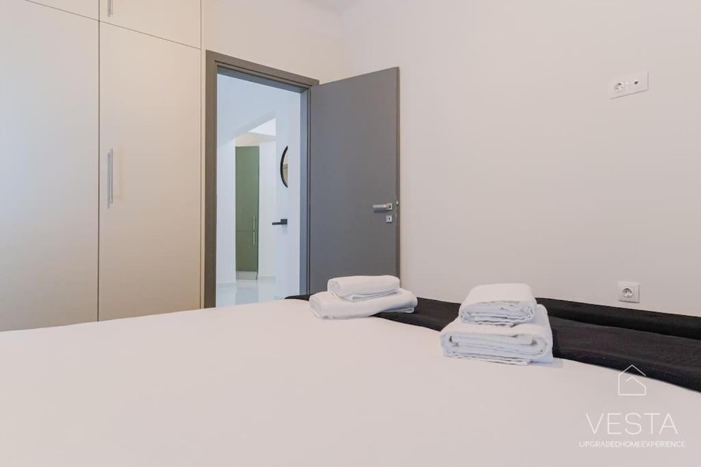 Theofilos Urban Apartment, Close To City Center เทสซาโลนิกิ ภายนอก รูปภาพ