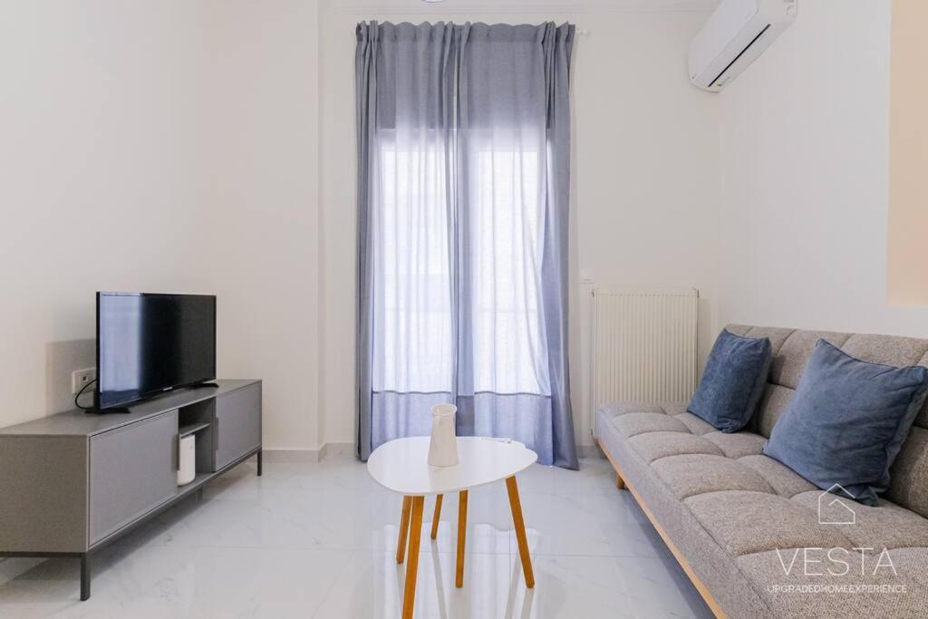 Theofilos Urban Apartment, Close To City Center เทสซาโลนิกิ ภายนอก รูปภาพ